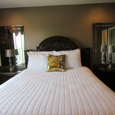 Secret Place Bed & Breakfast Llc-3